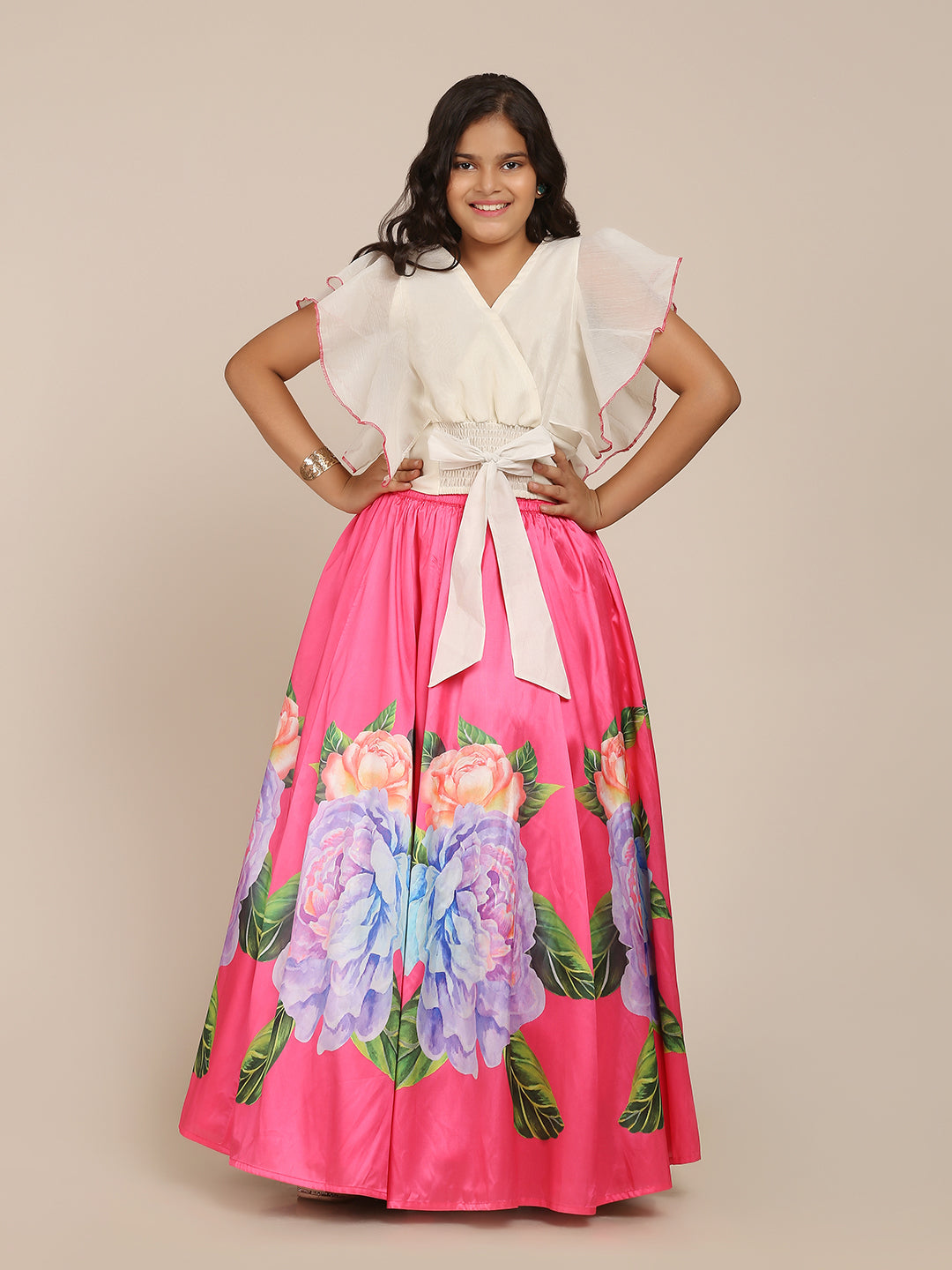 Bitiya by Bhama 
Girls Off White & Pink Ready to Wear Digital Print Lehenga Choli