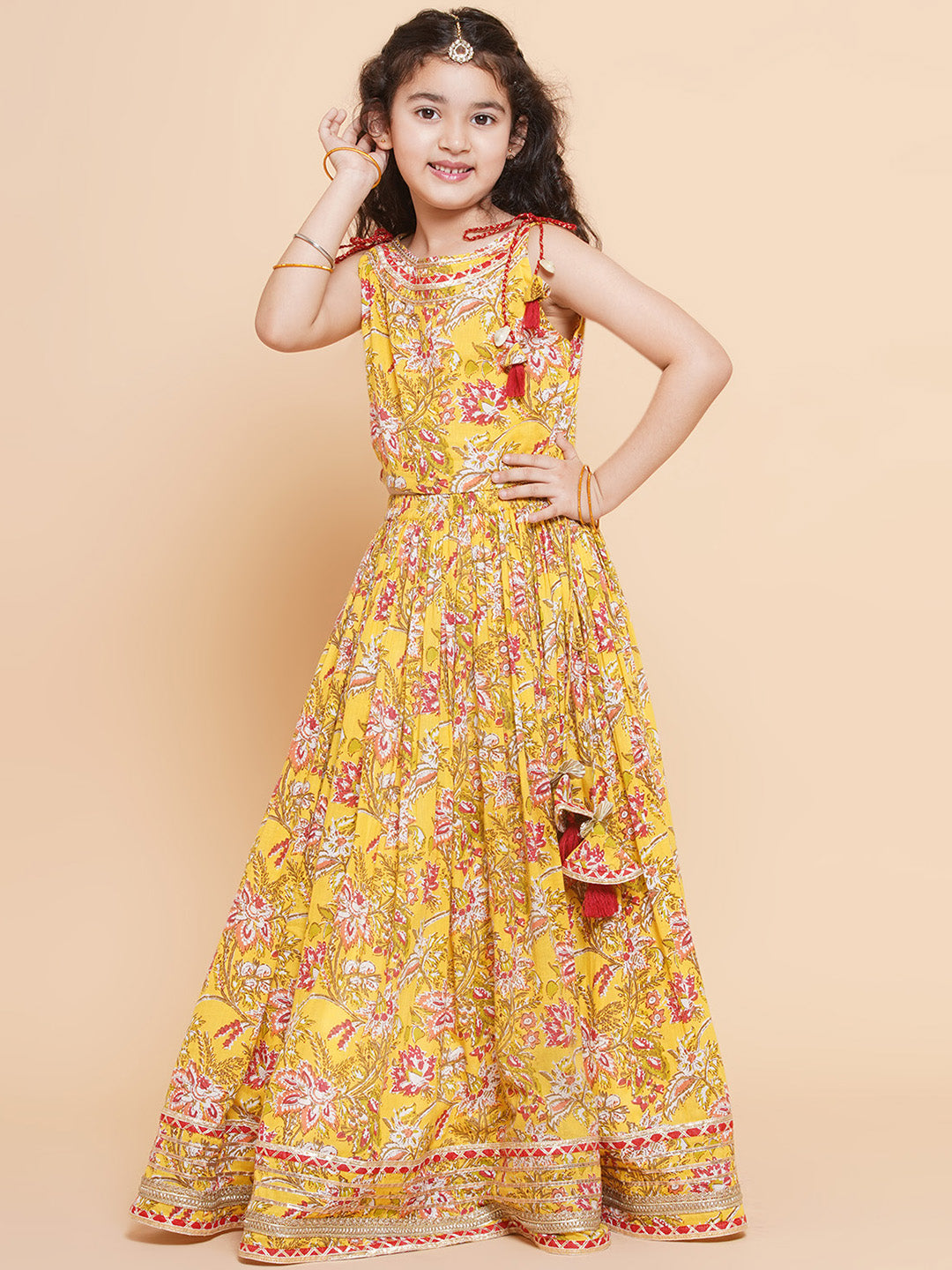 Bitiya by Bhama 
Girls Printed Ready to Wear Lehenga & Blouse With Dupatta