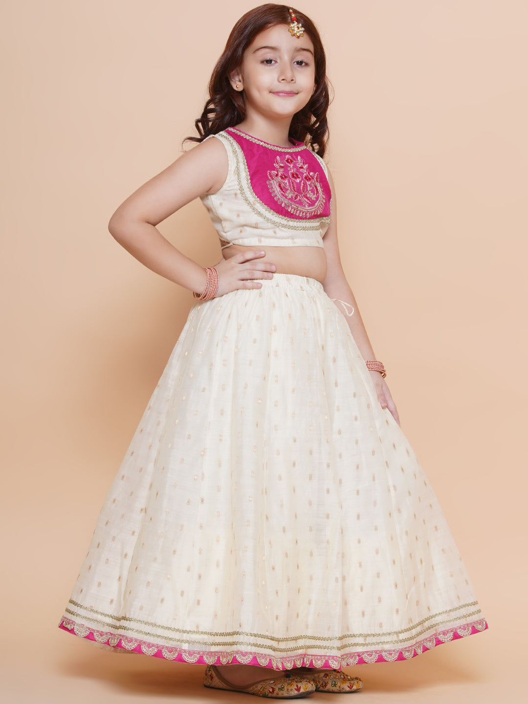 Bitiya by Bhama Girls Off white Jacquard booti lehenga & Pink Embroidered Choli Lehenga With Dupatta