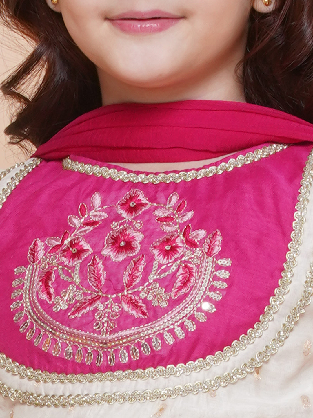 Bitiya by Bhama Girls Off white Jacquard booti lehenga & Pink Embroidered Choli Lehenga With Dupatta