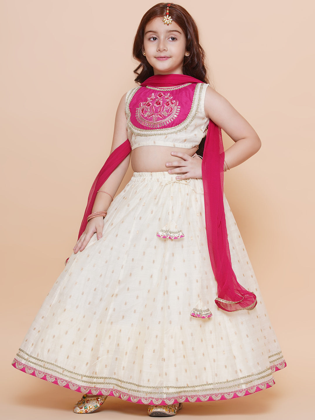 Bitiya by Bhama Girls Off white Jacquard booti lehenga & Pink Embroidered Choli Lehenga With Dupatta